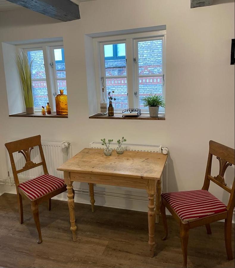 Matrosenkoje Apartment เฟลนส์บวร์ก ภายนอก รูปภาพ